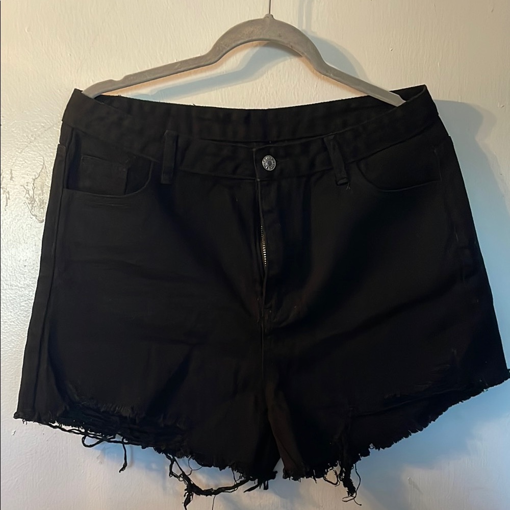 ❌SOLD❌ Black Women's Denim Shorts
